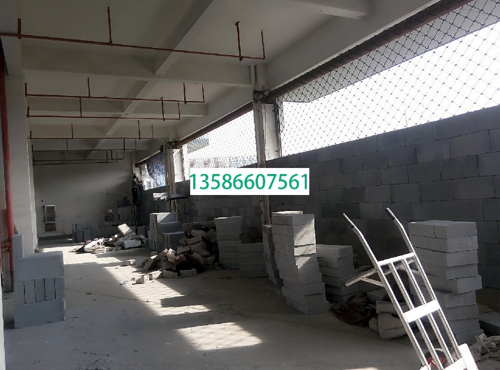 二六市加气块，二六市轻质砖生产厂家联系方式，蒸压加气混凝土砌块