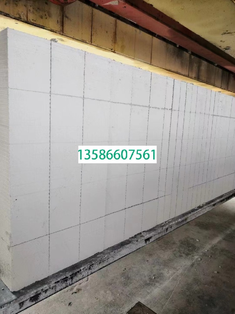 宁波市白峰街道加气块粘合剂，白峰街道轻质砖隔墙包工包料